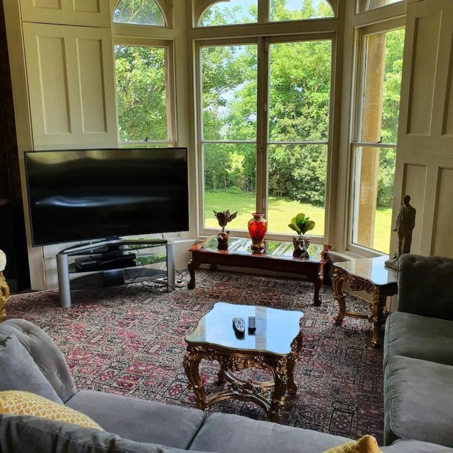 Country Manor House With Indoor Pool And Hot Tub Villa Rochester  Dış mekan fotoğraf