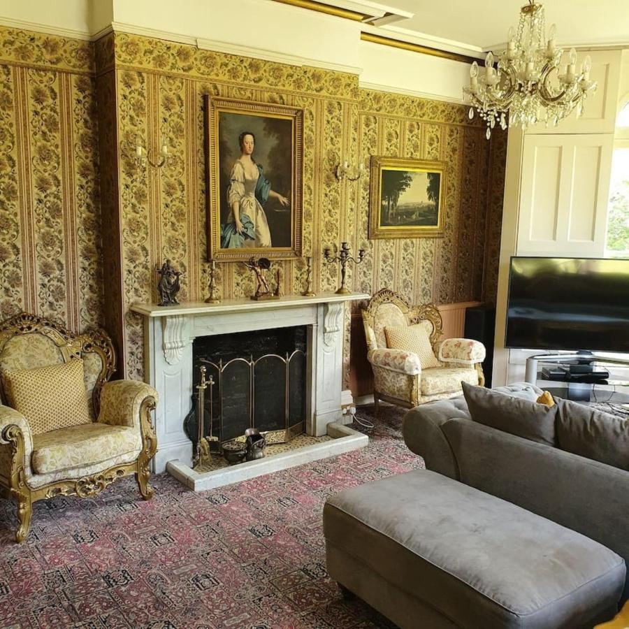 Country Manor House With Indoor Pool And Hot Tub Villa Rochester  Dış mekan fotoğraf