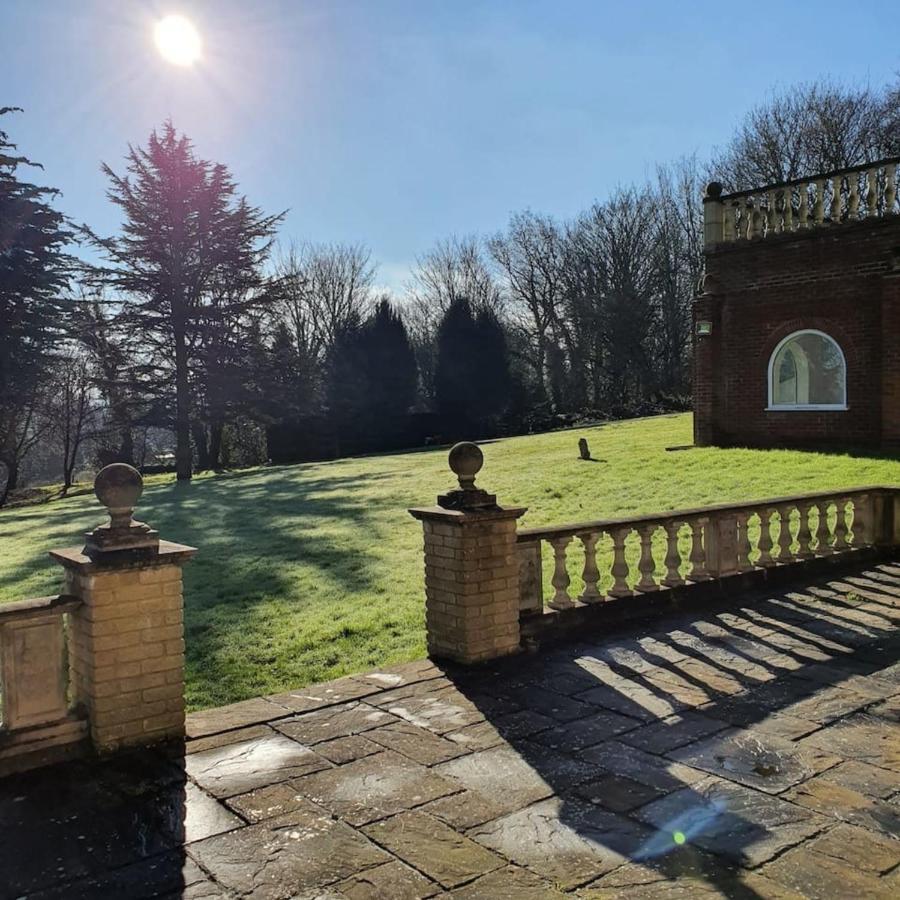 Country Manor House With Indoor Pool And Hot Tub Villa Rochester  Dış mekan fotoğraf