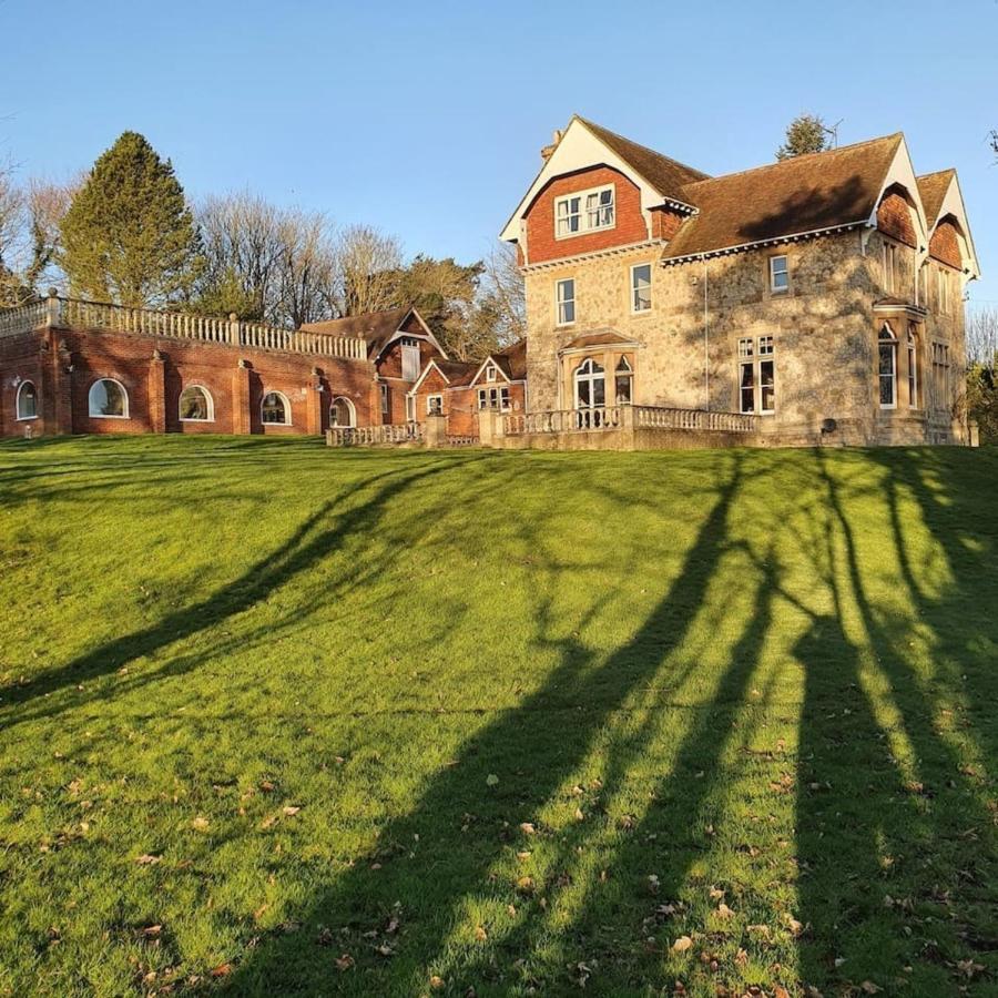 Country Manor House With Indoor Pool And Hot Tub Villa Rochester  Dış mekan fotoğraf